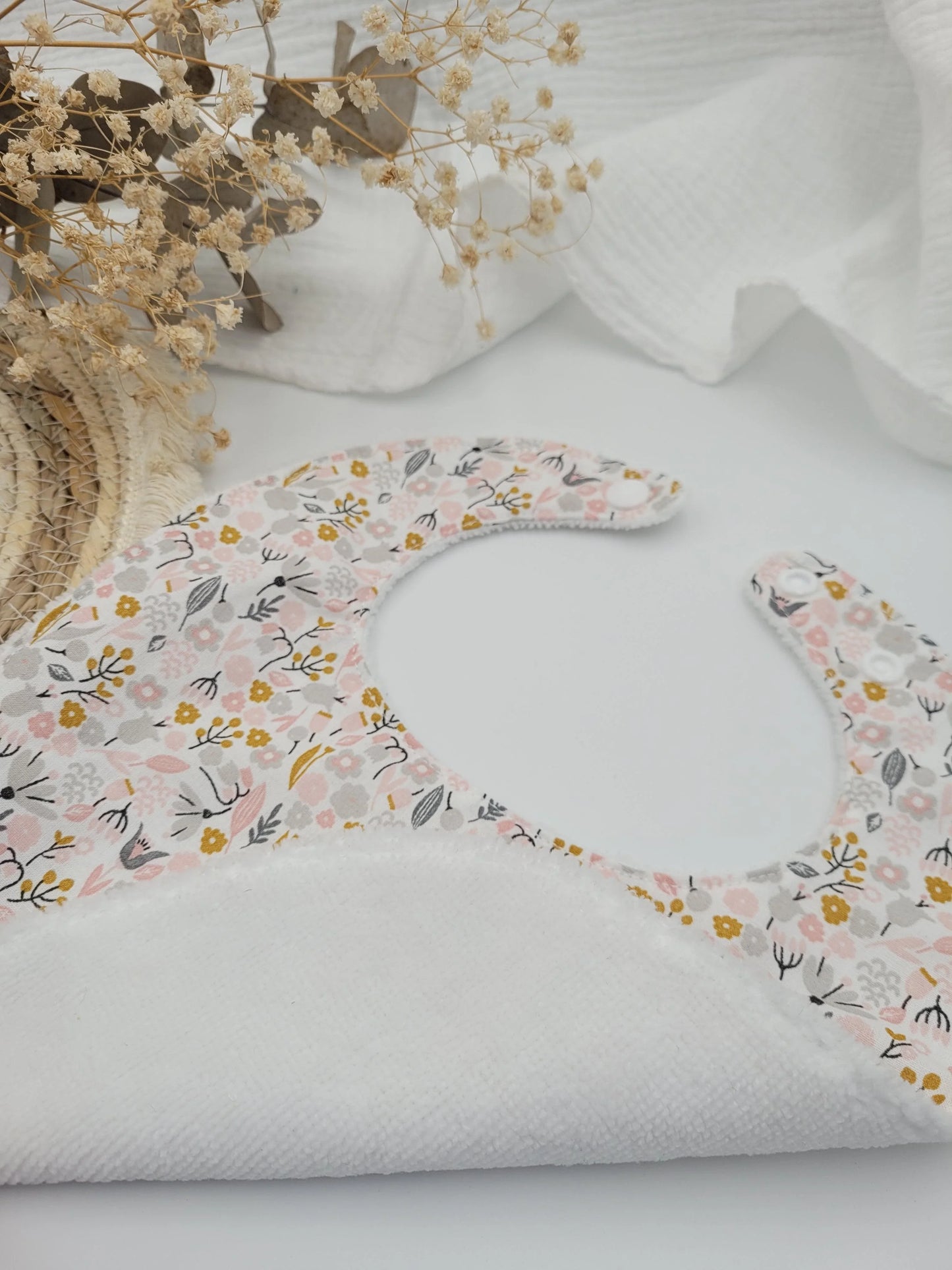 Bavoir - sur-mesure - CréaEmeline - accessoire - fait-main