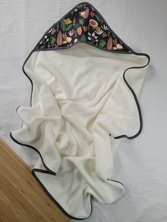 Cape de bain - Jungle - CréaEmeline - accessoire - fait-main