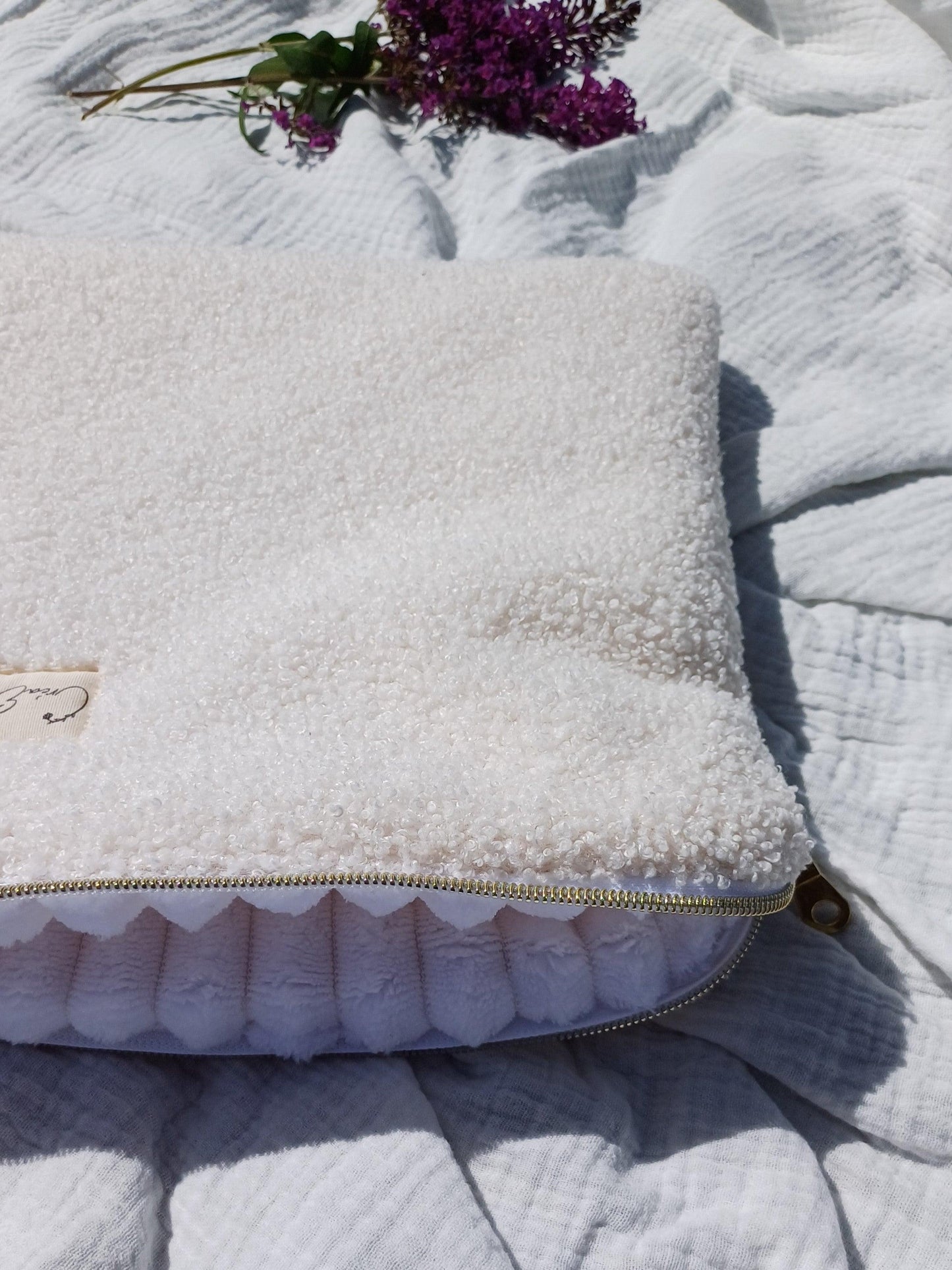 Housse ordinateur / tablette - Bouclette - CréaEmeline - accessoire - fait-main