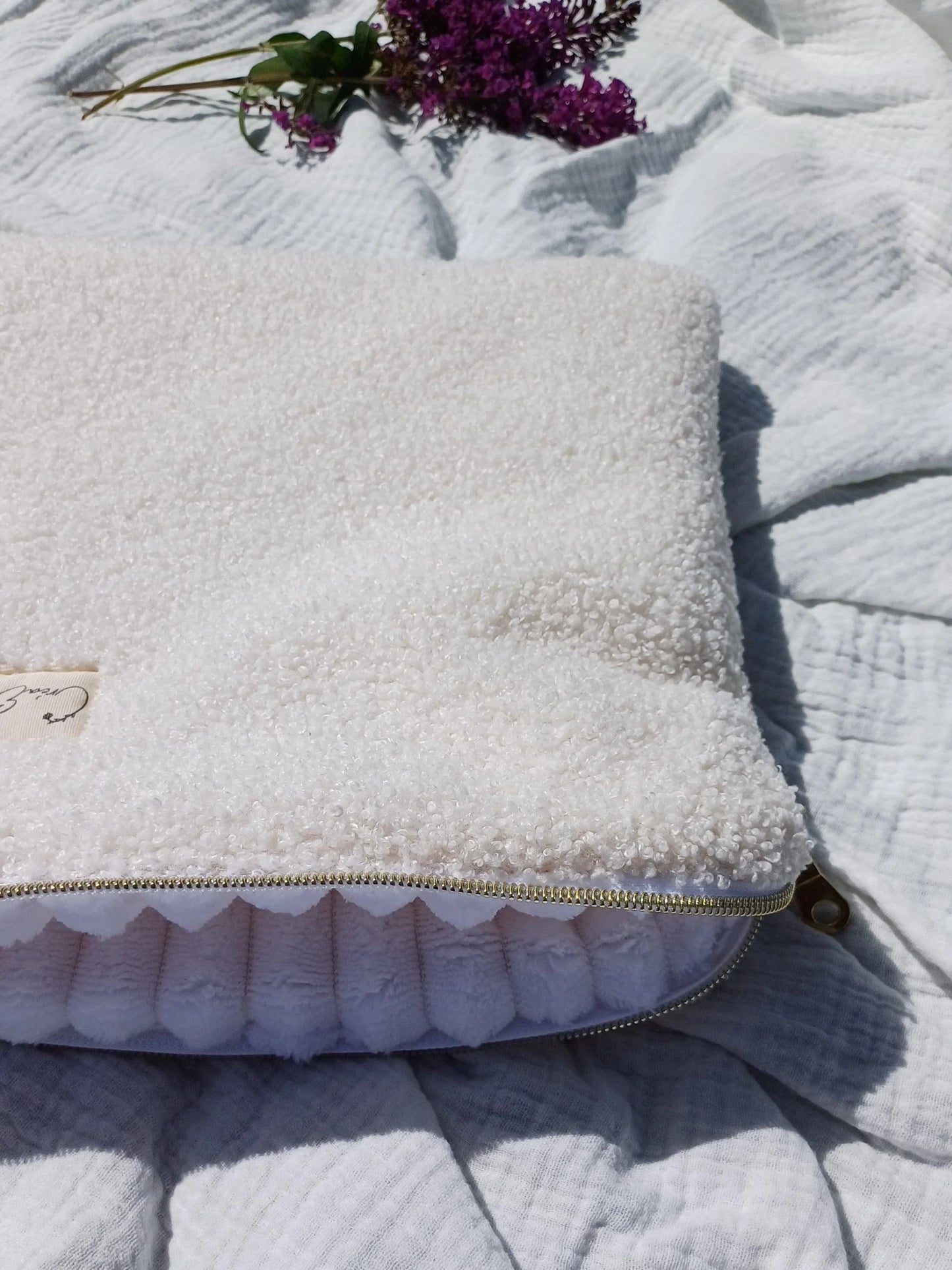 Housse ordinateur / tablette - Bouclette - CréaEmeline - accessoire - fait-main