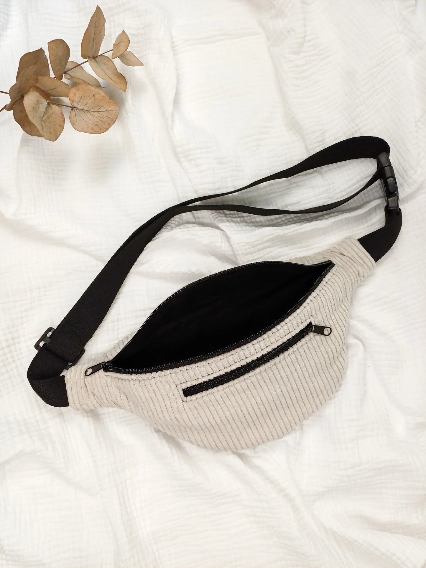 Sac banane - Velours côtelé beige - CréaEmeline - accessoire - fait-main