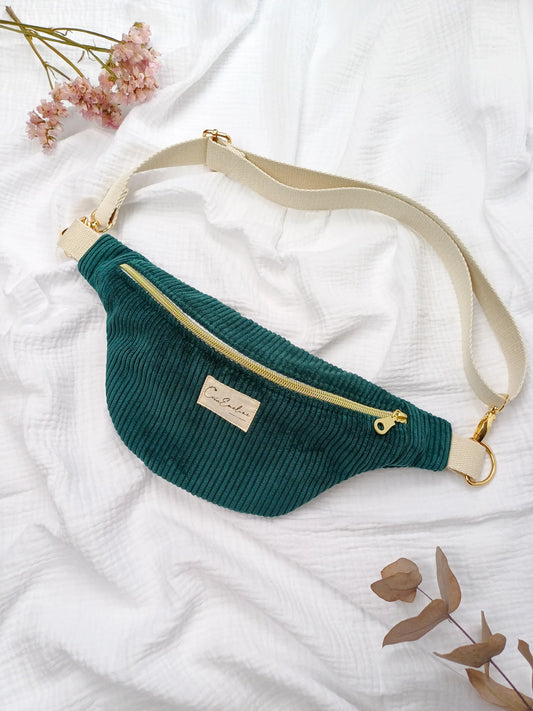 Sac banane - Velours côtelé vert sapin - CréaEmeline - accessoire - fait-main