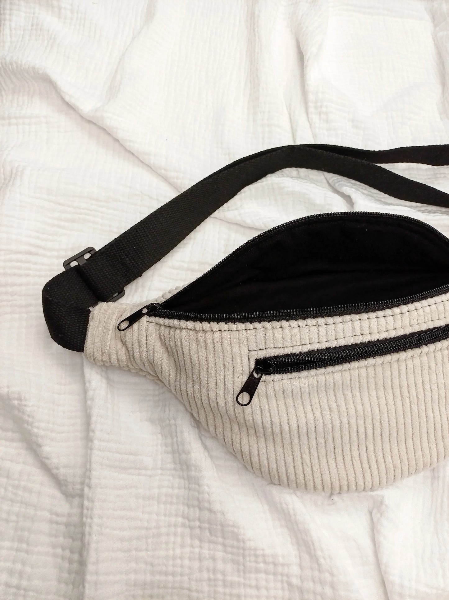 Sac banane - Velours côtelé beige - CréaEmeline - accessoire - fait-main