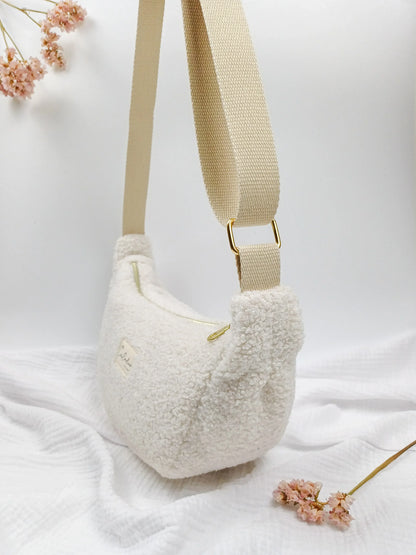 Sac demi-lune - Bouclette écru - CréaEmeline - accessoire - fait-main