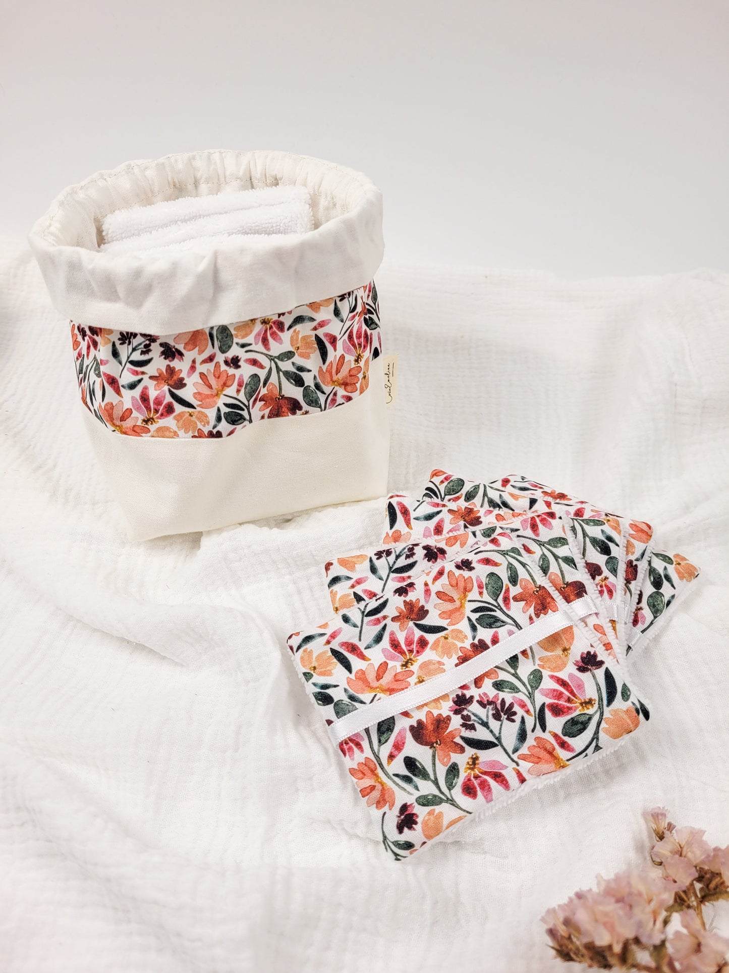 Washable wipes and basket - Isée